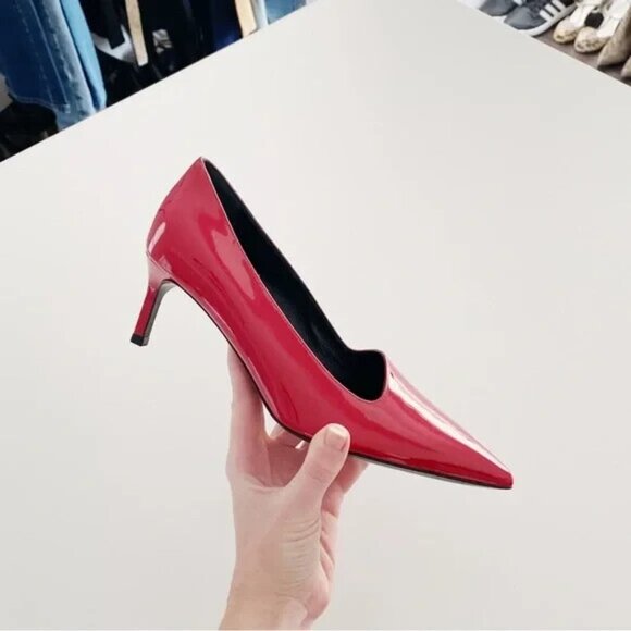 Via Spiga Patent Leather Pointed Toe Kitten Heel Pumps - Picture 3 of 8